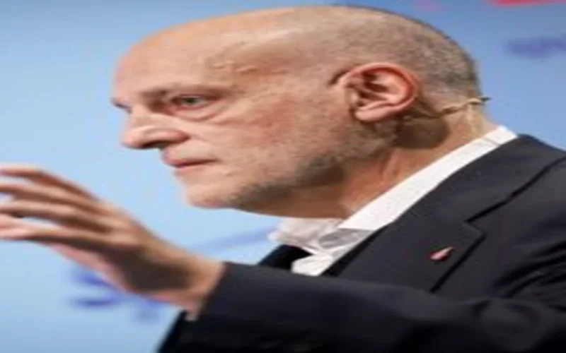 تيباس يعلق على فوز خوان لابورتا الكبير في انتخابات نادي برشلونة